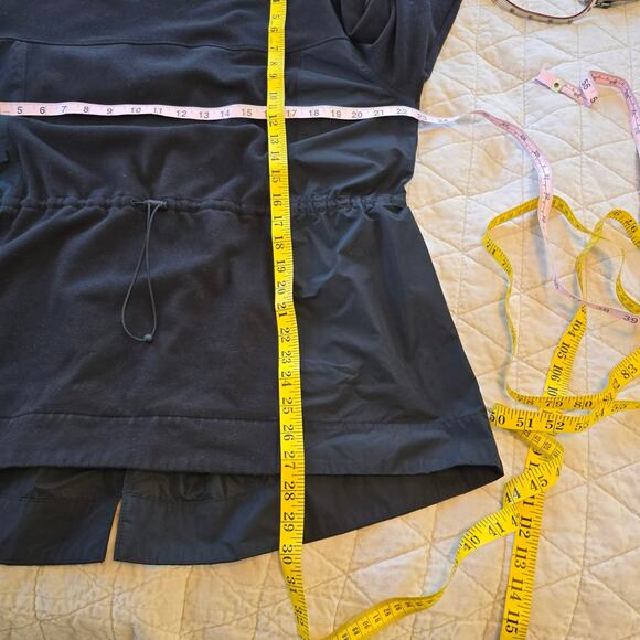 Athleta Triumph Hybrid Sweatshirt Women’s L Black Crewneck Cinch Waist Athletic - Picture 11 of 11